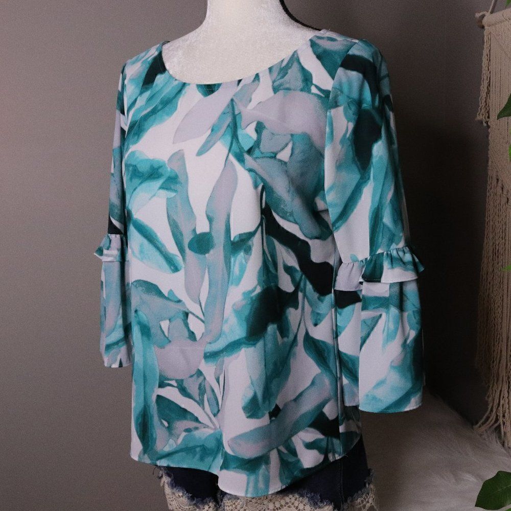 ‎WHBM | Bell Sleeve Floral Top Blouse